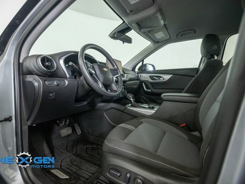 Used 2023 Chevrolet Blazer LT w/ Driver Confidence Package AWD/4WD image 10