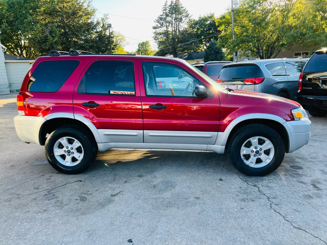 Used 2007 Ford Escape XLT AWD/4WD image 2