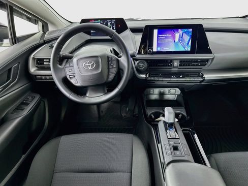 Used 2025 Toyota Prius LE AWD/4WD image 21