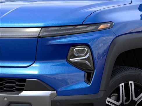 New 2026 Chevrolet Silverado EV LT w/ LPO, Utility Wall Package image 10