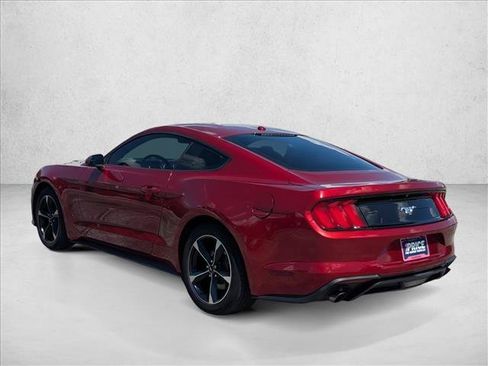 Used 2019 Ford Mustang Coupe RWD image 4
