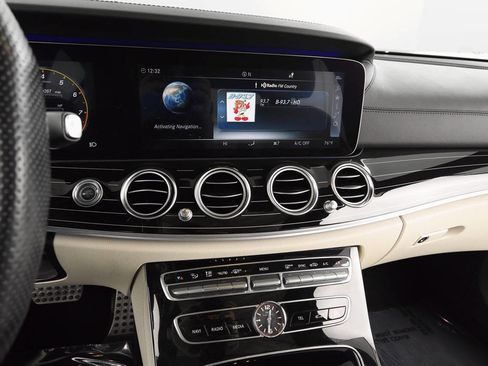Used 2019 Mercedes-Benz E 63 AMG S image 33