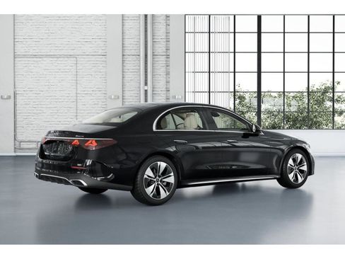 New 2026 Mercedes-Benz E 350 4MATIC Sedan image 21