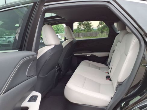 Used 2023 Lexus RX 350 Premium w/ Accessory Package AWD/4WD image 19