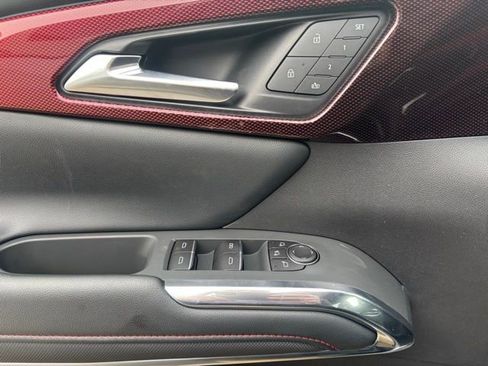 New 2026 Chevrolet Traverse RS image 32