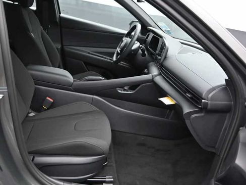 New 2026 Hyundai Elantra Sport FWD image 11