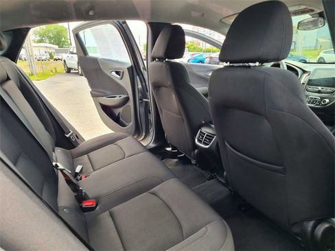 Used 2023 Chevrolet Malibu LT image 19