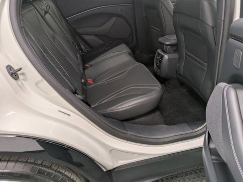 Used 2024 Ford Mustang Mach-E Premium image 26