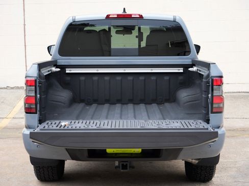 Used 2026 Nissan Frontier Pro-X w/ Pro-X Convenience Package RWD image 10