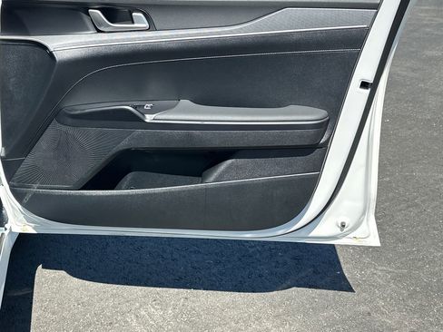 New 2026 Kia K5 LXS image 14