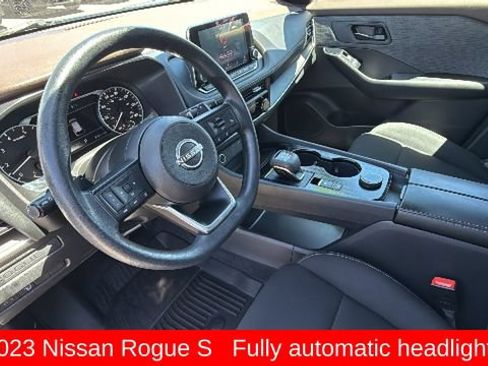 Used 2023 Nissan Rogue S AWD/4WD image 10