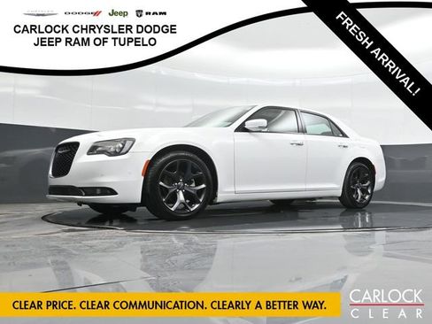 Used 2023 Chrysler 300 S image 69