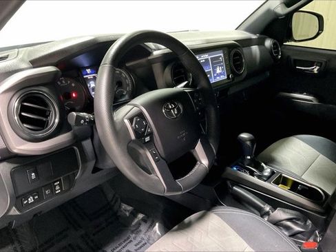 Certified 2022 Toyota Tacoma TRD Sport image 14