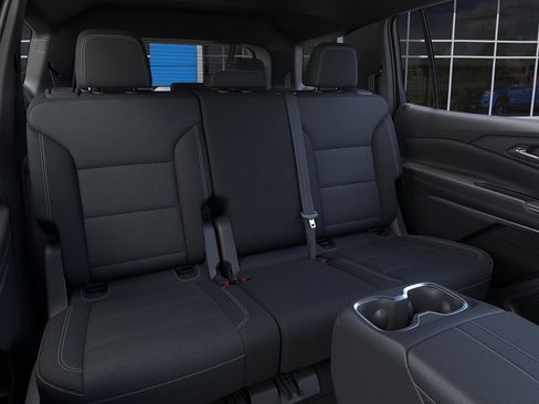 New 2026 Chevrolet Traverse LT w/ Sun and Wheel Package AWD/4WD image 17