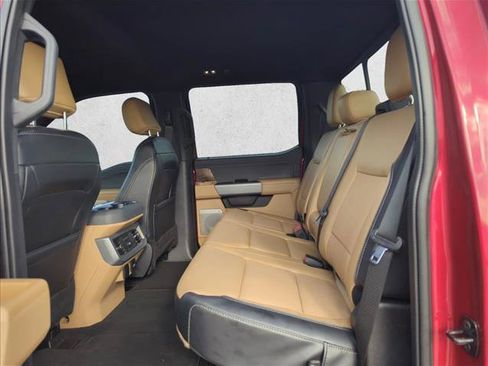 Used 2024 Ford F250 Lariat w/ Chrome Package AWD/4WD image 19