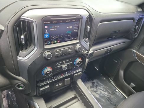 Used 2020 Chevrolet Silverado 1500 LT Trail Boss AWD/4WD image 14