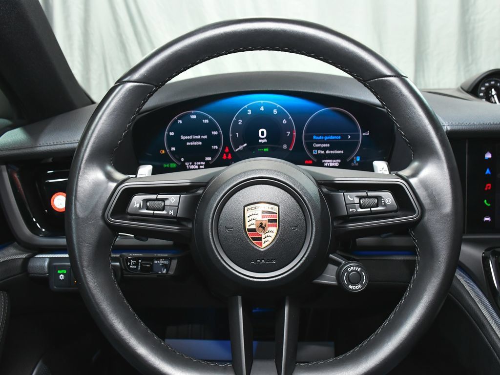 Used 2025 Porsche Panamera 4 E-Hybrid AWD/4WD image 34