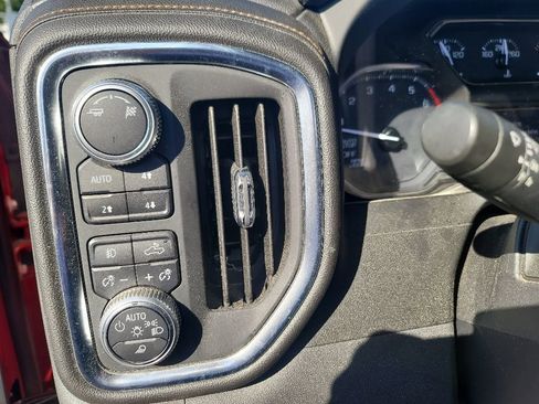 Used 2019 GMC Sierra 1500 AT4 w/ AT4 Preferred Package AWD/4WD image 19