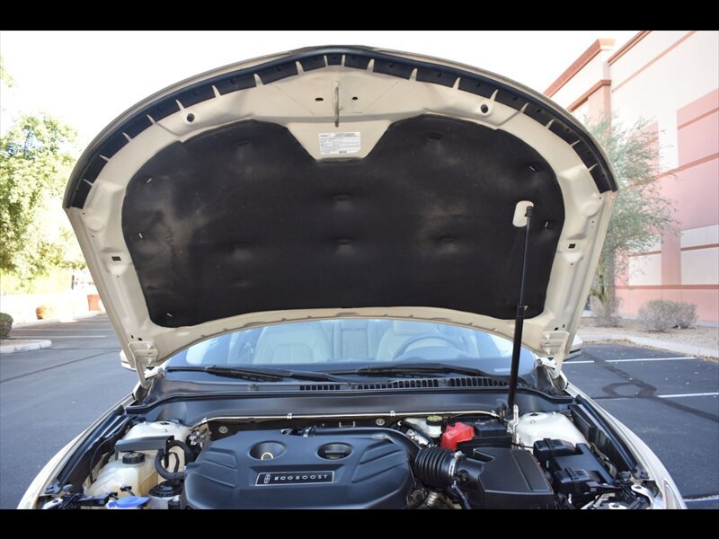 Used 2014 Lincoln MKZ w/ Equipment Group 102A Reserve FWD image 39
