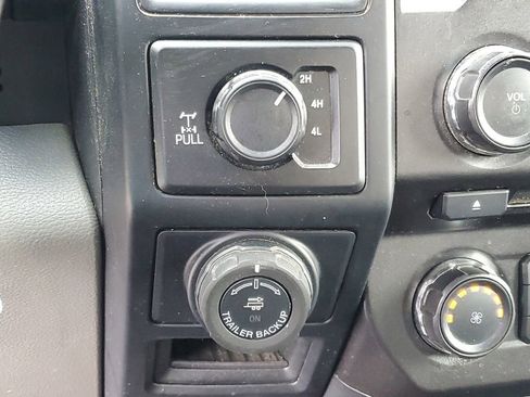 Used 2018 Ford F150 XL w/ Equipment Group 101A Mid image 14