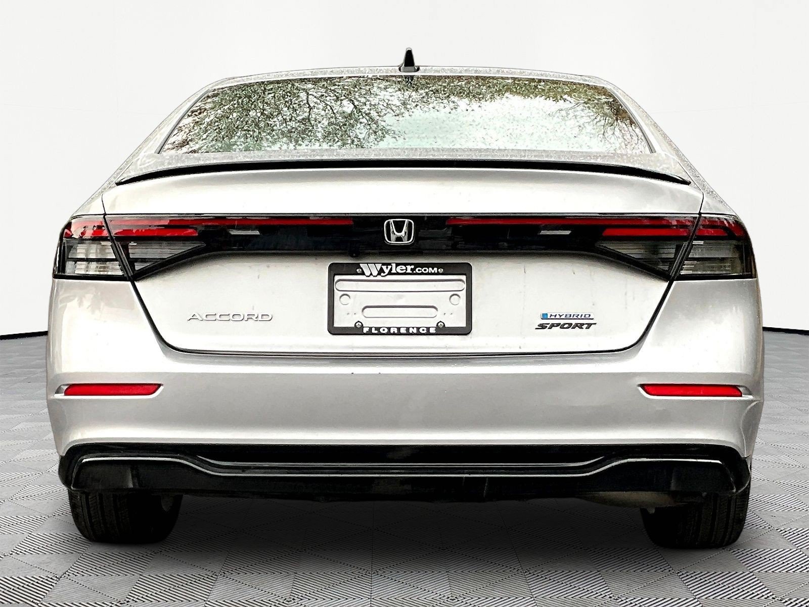 Used 2024 Honda Accord Sport image 5