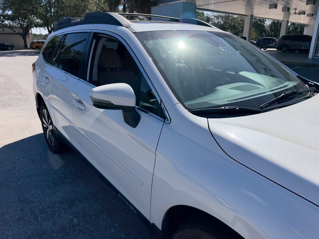 Used 2018 Subaru Outback 3.6R Limited AWD/4WD image 14