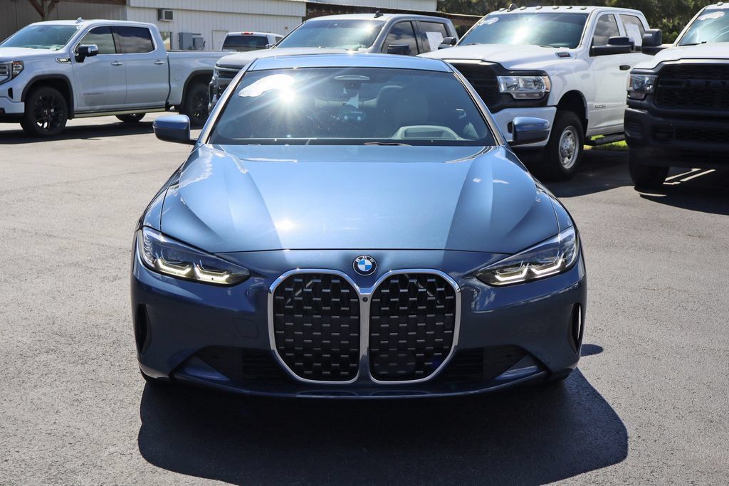 Used 2021 BMW 430i Coupe w/ Premium Package RWD image 4