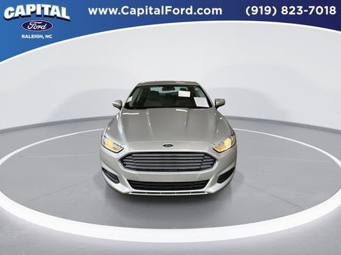 Used 2016 Ford Fusion S image 3
