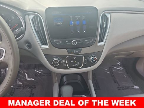 Used 2023 Chevrolet Malibu LS image 19