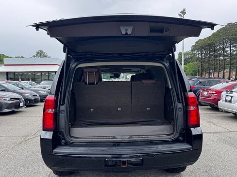 Used 2018 Chevrolet Tahoe Premier AWD/4WD image 18