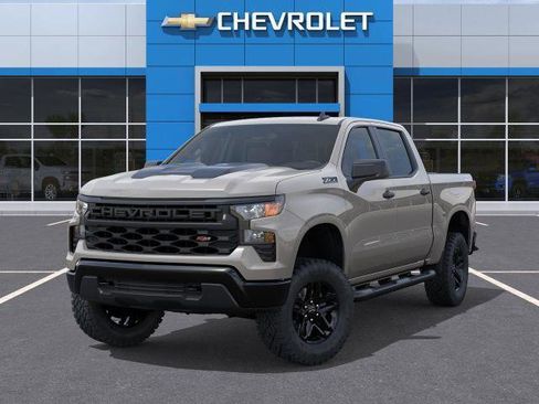 New 2026 Chevrolet Silverado 1500 Custom Trail Boss w/ Dark Appearance Package image 6