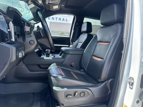 Used 2023 GMC Sierra 1500 AT4 AWD/4WD image 16