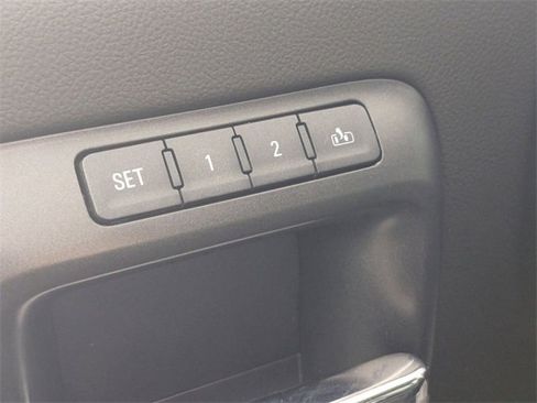 Used 2019 Chevrolet Silverado 2500 High Country w/ Duramax Plus Package image 22