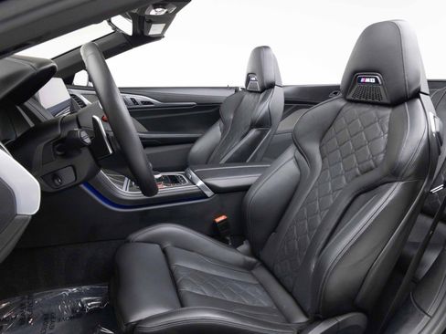 Used 2020 BMW M8 Convertible AWD/4WD image 8