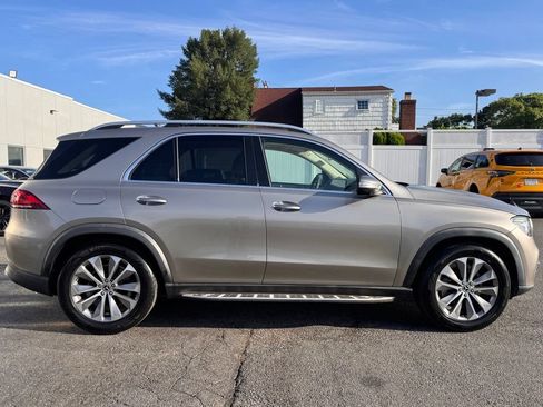 Used 2020 Mercedes-Benz GLE 350 4MATIC w/ Premium Package image 8