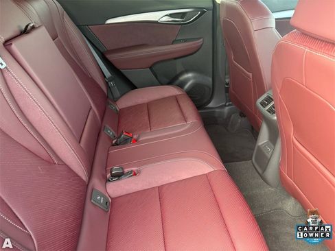 Used 2025 Buick Envision Sport Touring image 28