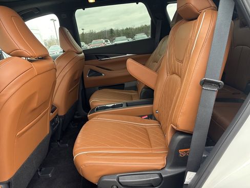 Used 2025 INFINITI QX60 Autograph w/ Cargo Package image 10