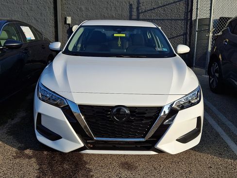 Certified 2023 Nissan Sentra S FWD image 2