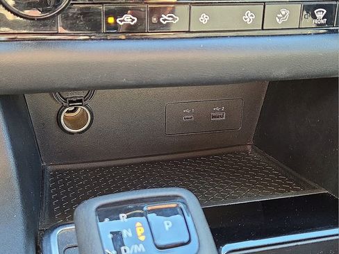 Used 2024 Nissan Pathfinder SV image 28