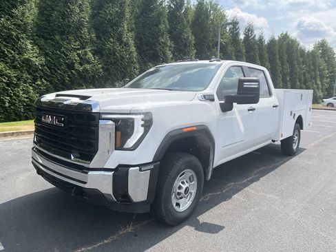 New 2024 GMC Sierra 2500 Pro w/ Convenience Package image 3