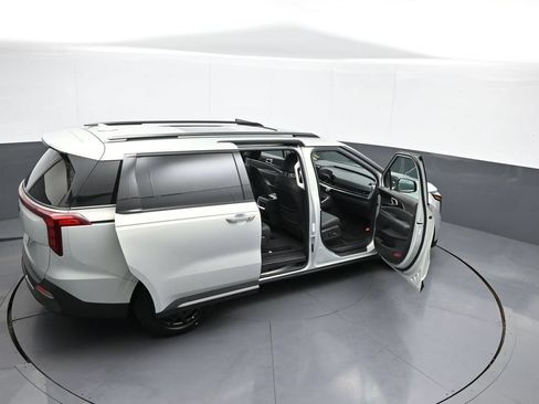 New 2026 Kia Carnival SX w/ SX Dark Edition Package FWD image 49
