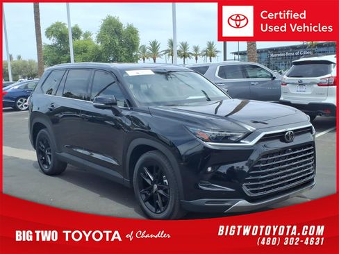 Certified 2024 Toyota Grand Highlander FWD image 1