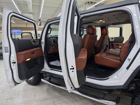 Used 2008 HUMMER H2 AWD/4WD image 15