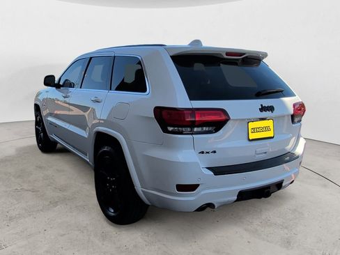 Used 2015 Jeep Grand Cherokee Altitude AWD/4WD image 3