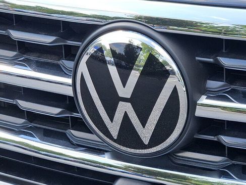 Certified 2023 Volkswagen Atlas SEL Premium AWD/4WD image 37