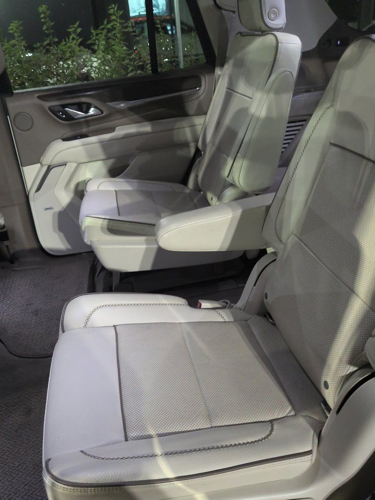 Used 2021 GMC Yukon Denali AWD/4WD image 11
