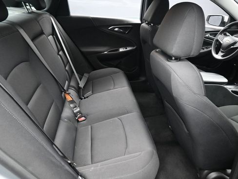 Used 2024 Chevrolet Malibu LT image 30