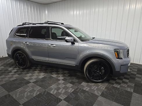 Used 2023 Kia Telluride SX Prestige X-Line AWD/4WD image 1