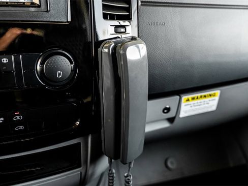 Used 2017 Mercedes-Benz Sprinter 2500 image 24