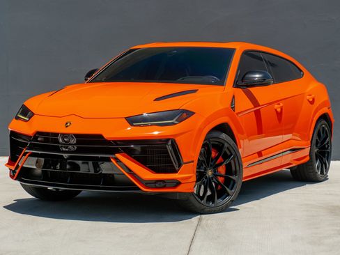 Used 2023 Lamborghini Urus S AWD/4WD image 3